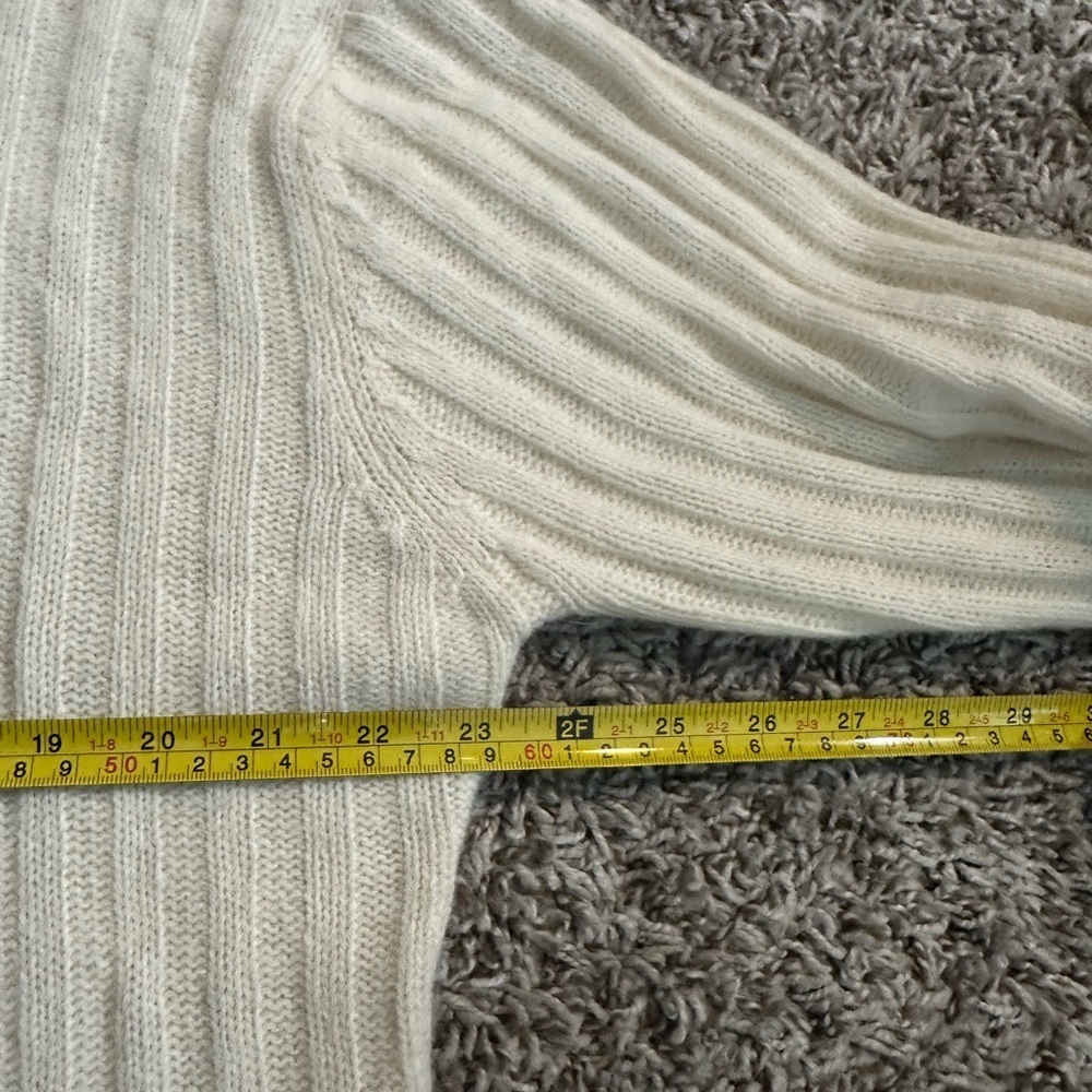 A396 Vintage Roll neck Angora lambs wool ribbed oversized sweater Cream Sz M - Picture 4 of 5